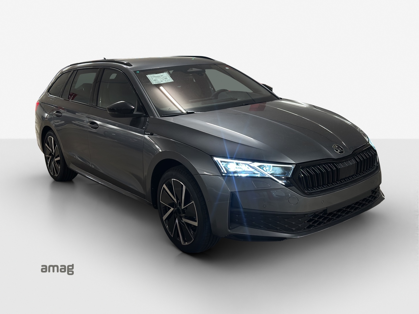 SKODA Octavia Combi 1.5 TSI mHEV DSG Sport Line-image-5