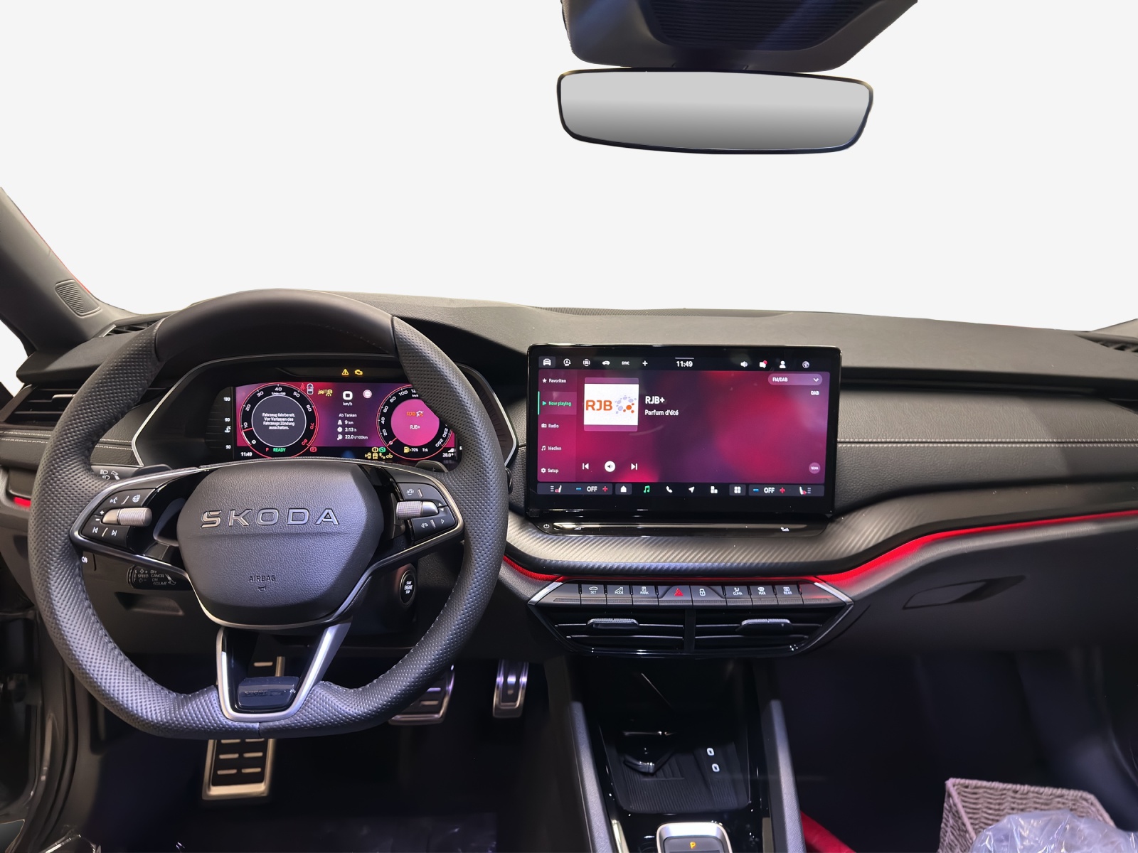 SKODA Octavia Combi 1.5 TSI mHEV DSG Sport Line-image-8