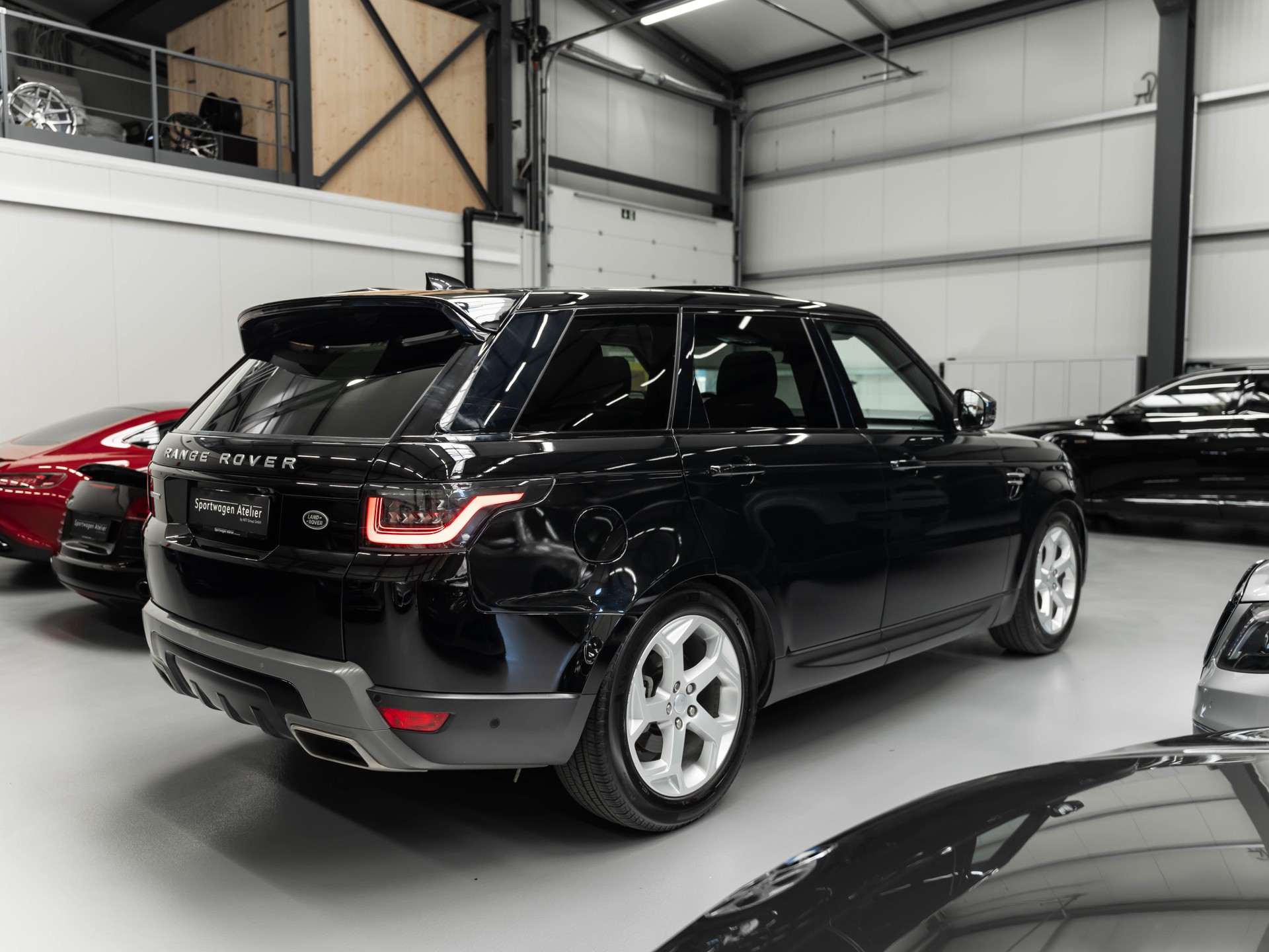 LAND ROVER Range Rover Sport 3.0 TDV6 SE Automatic-showroom-element-3