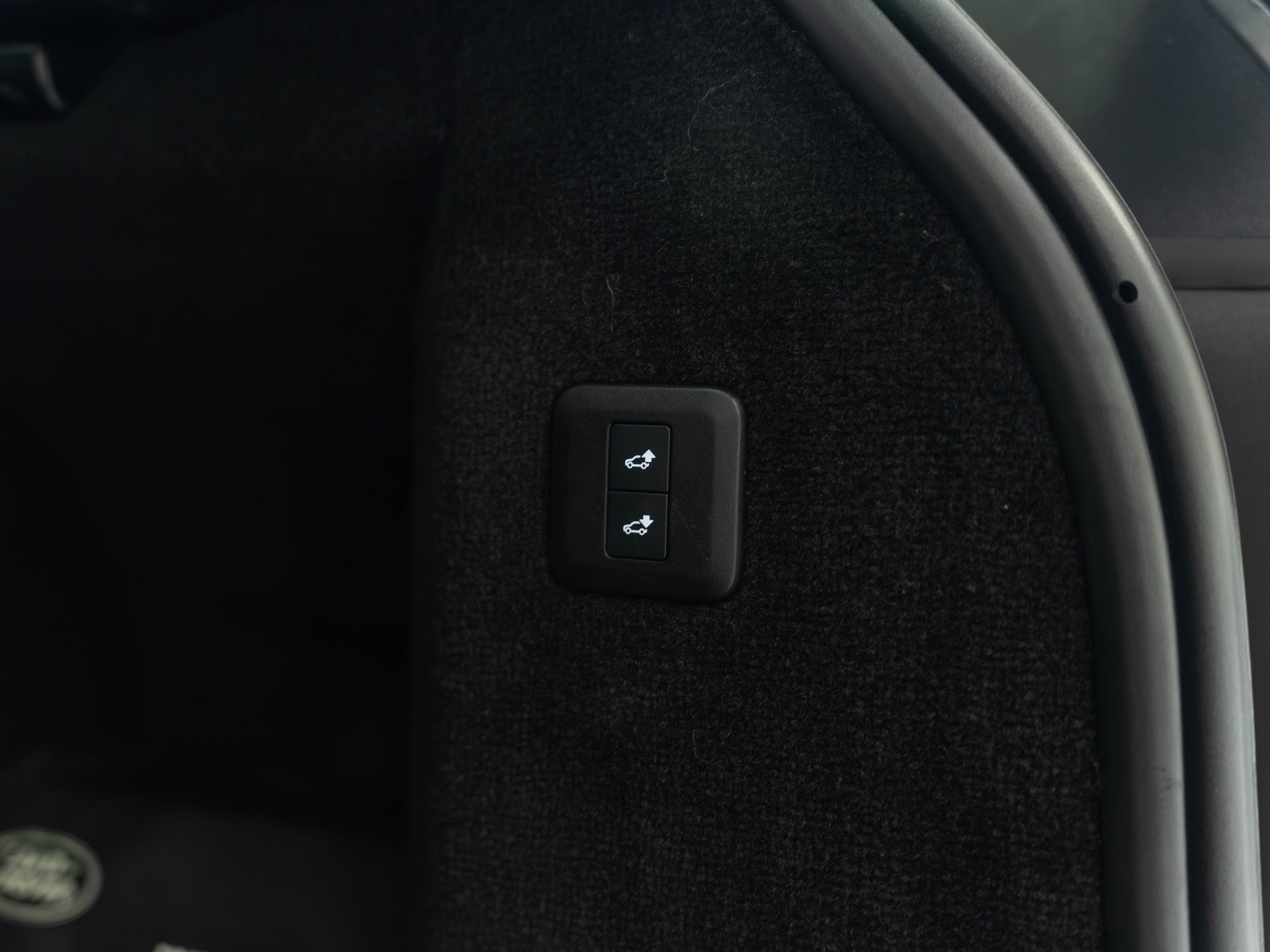 LAND ROVER Range Rover Sport 3.0 TDV6 SE Automatic-image-30