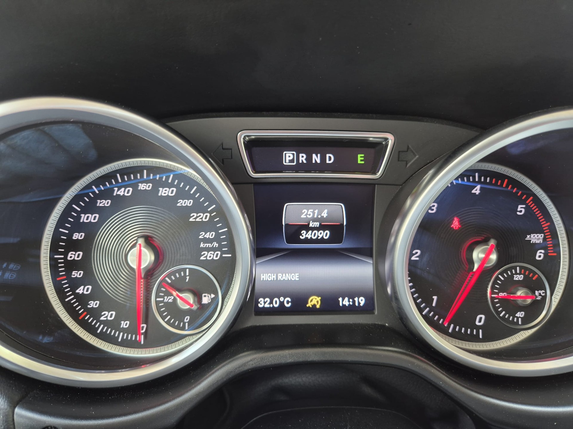 MERCEDES-BENZ G 350-image-10