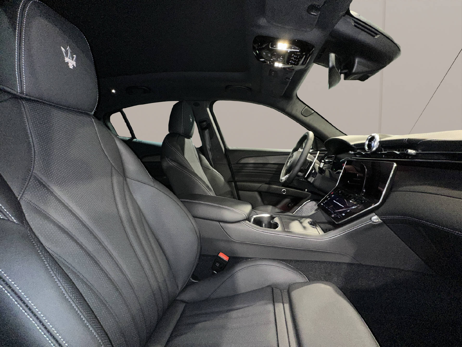 MASERATI Grecale 3.0 V6 Trofeo-image-15