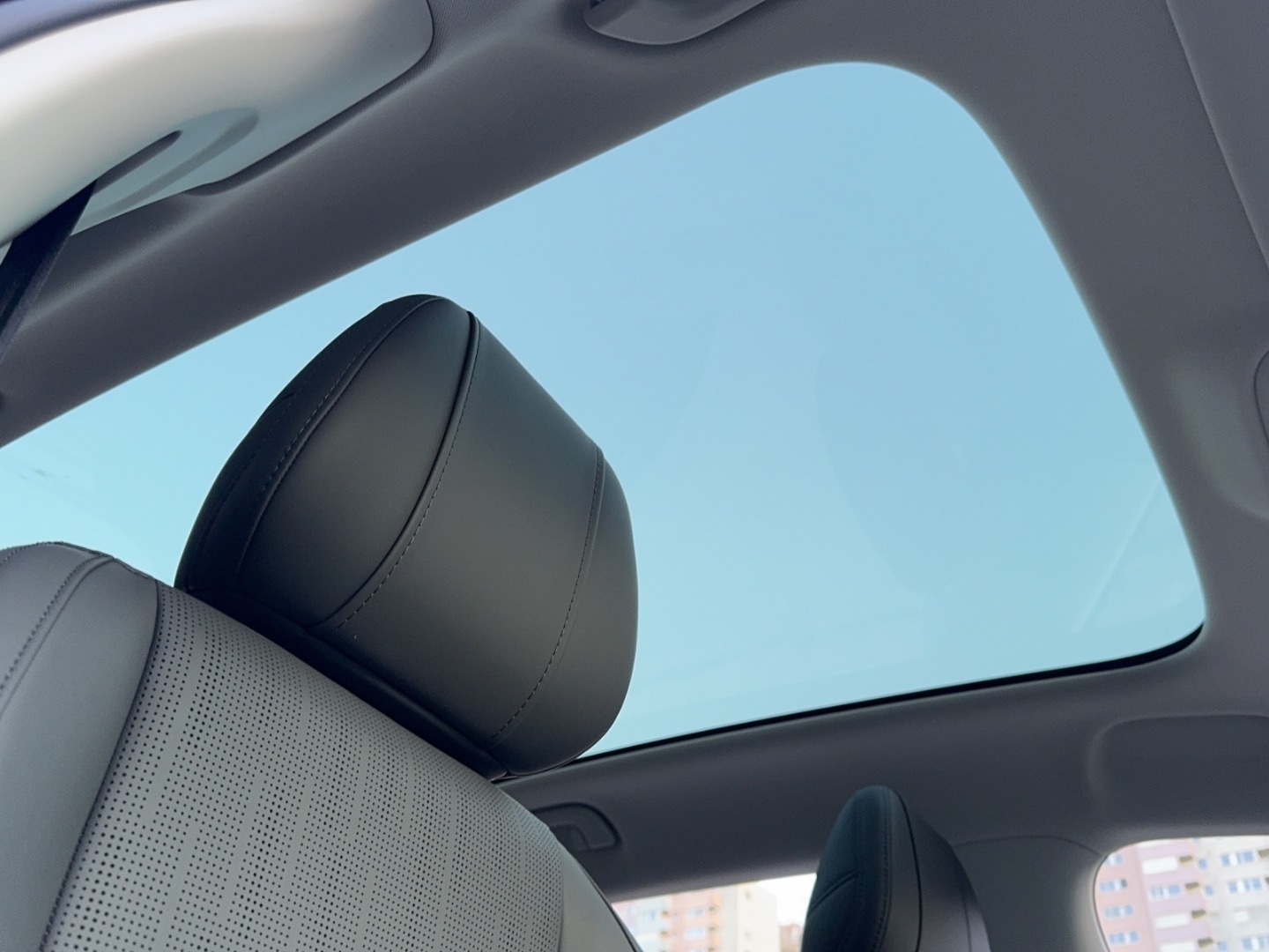 LEAPMOTOR B10 1.5 Hybrid EV-image-9