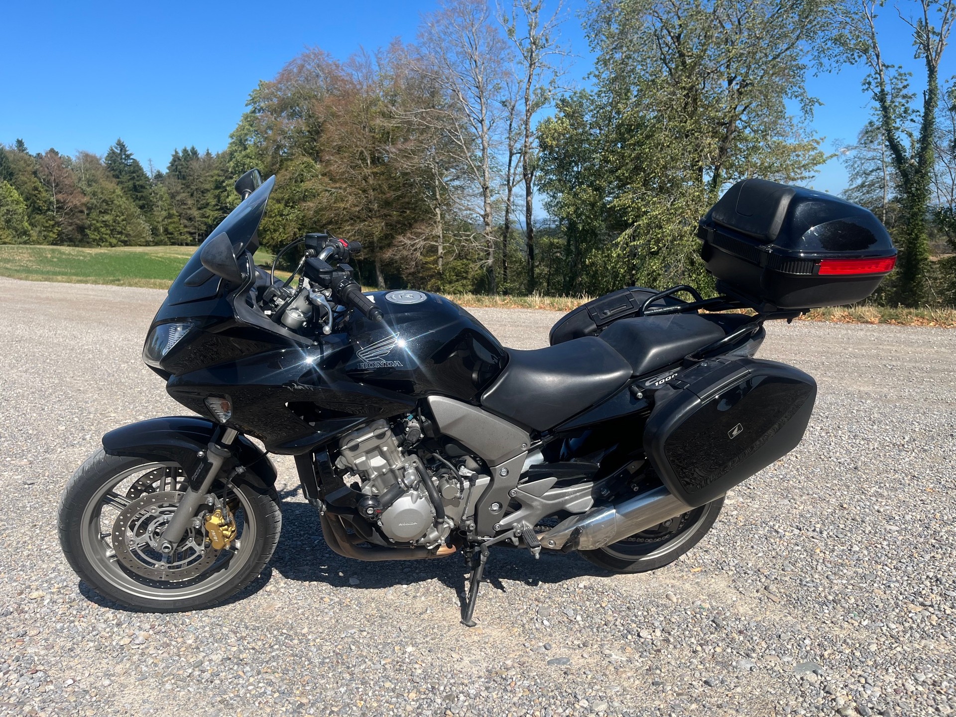 HONDA CBF 1000 ABS-image-0