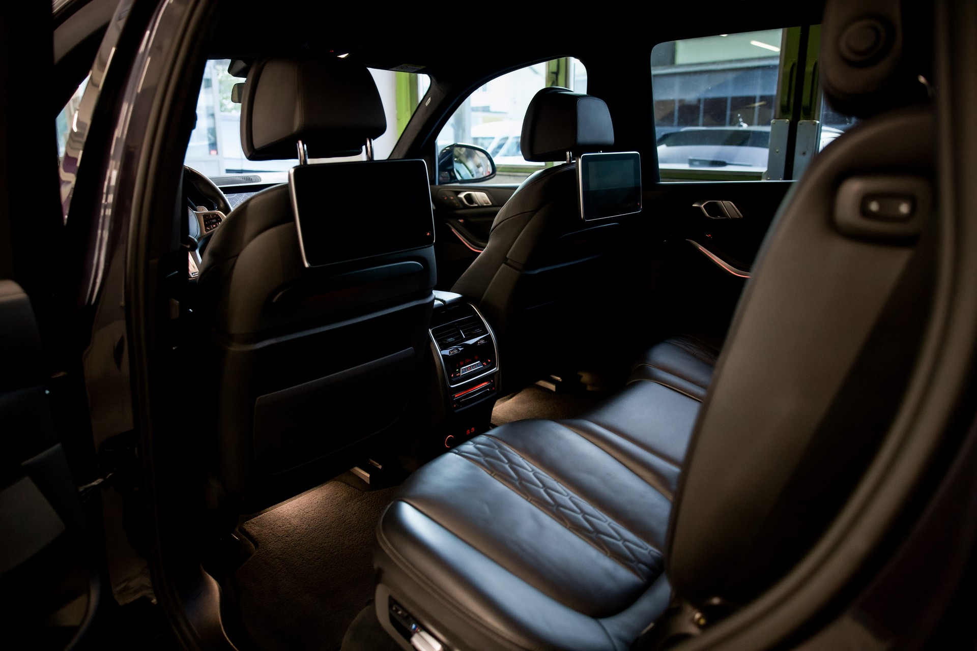 BMW X7 xDrive M50i Steptronic *CH-FHZ*-image-22