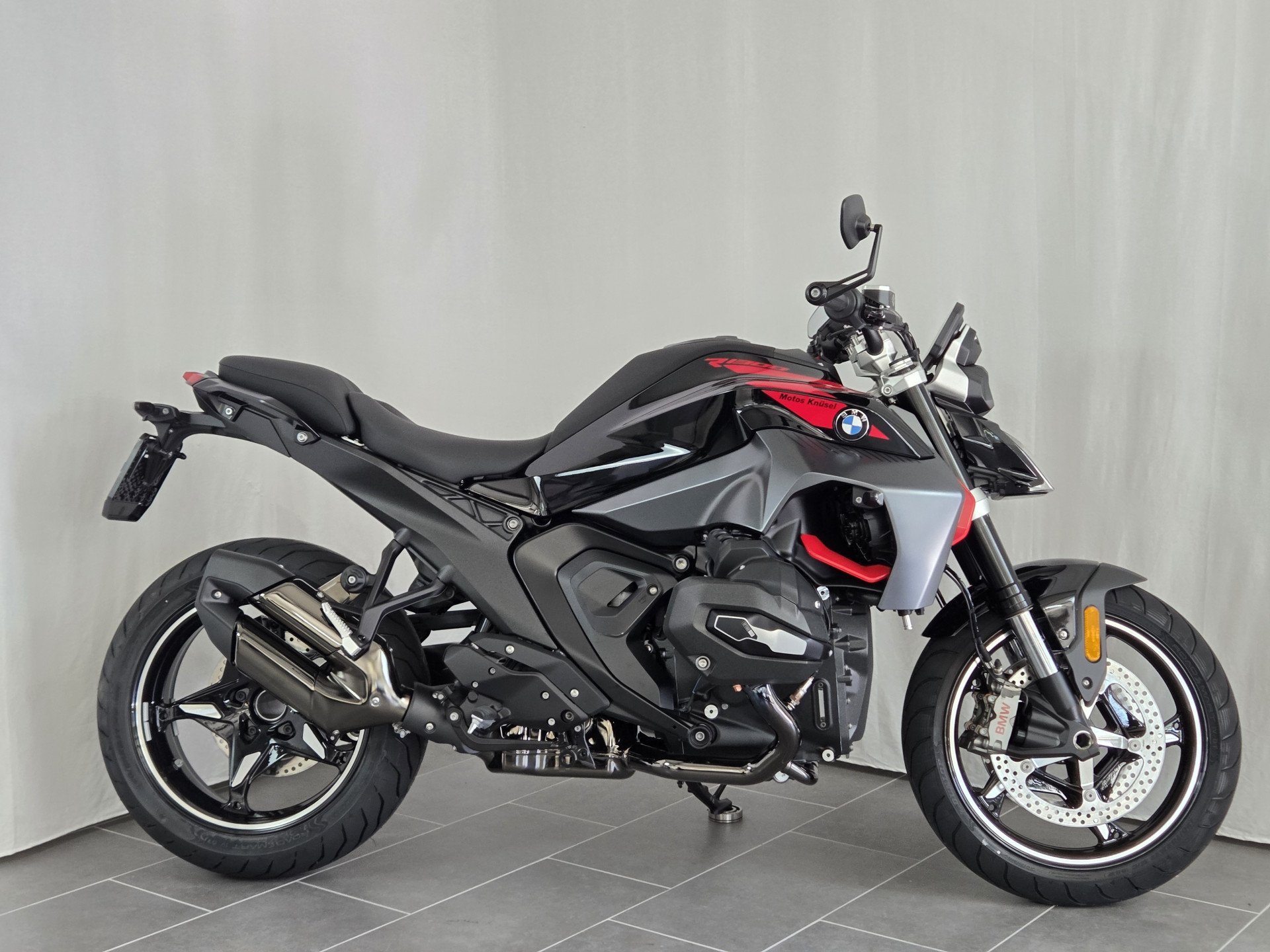 BMW R 1300 R Performance Boxer Bonus CHF 1'500 für Verträge bis 30.09.26-image-0