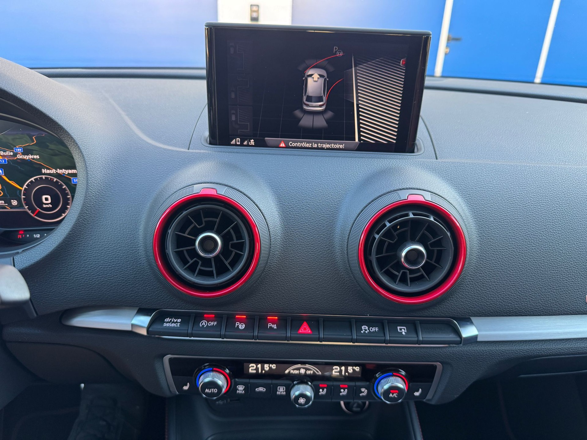 AUDI 2.0 T FSI quattro S-Tronic-image-14