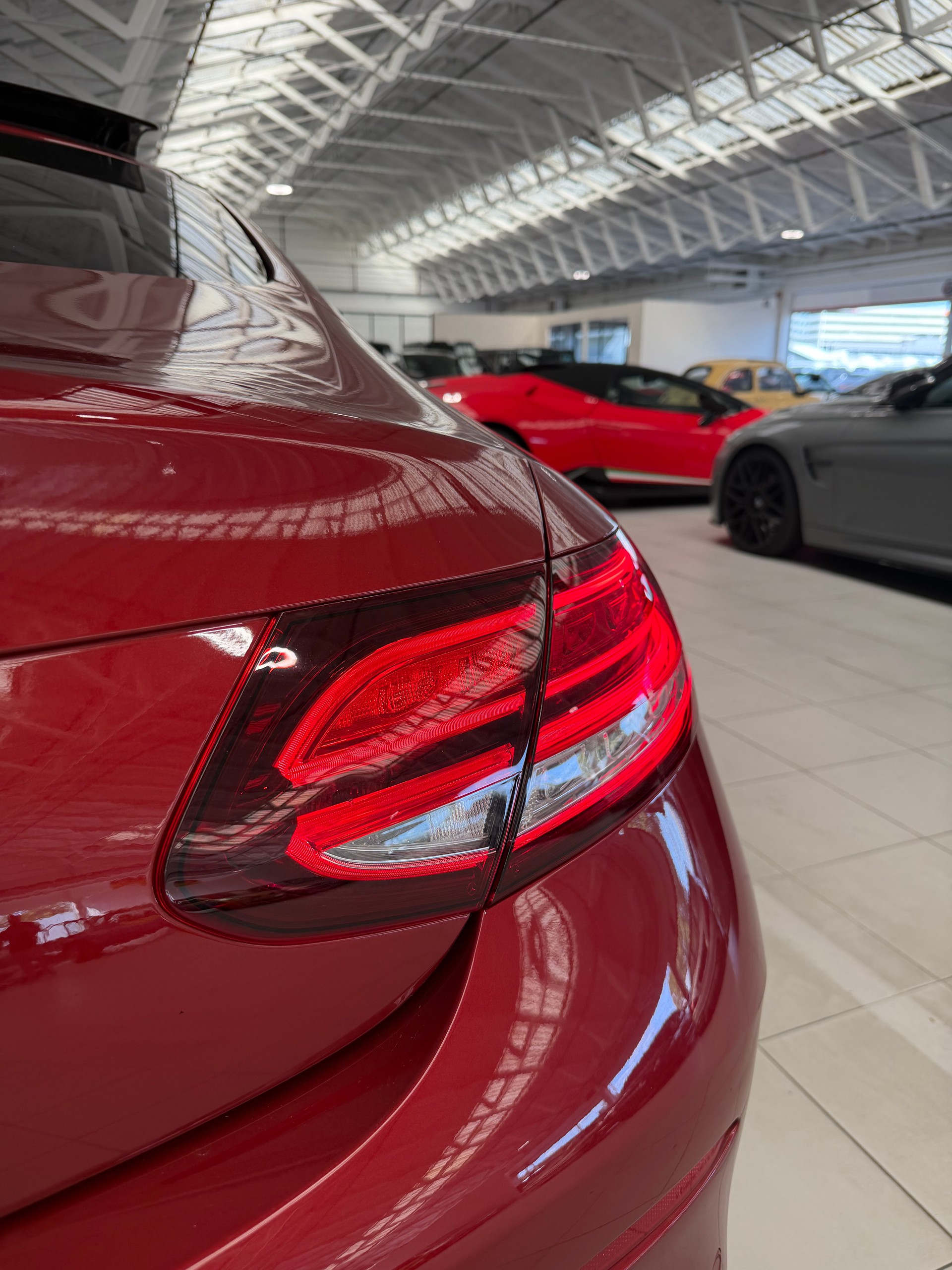 MERCEDES-BENZ C 300 Coupé AMG Line 9G-tronic-image-19