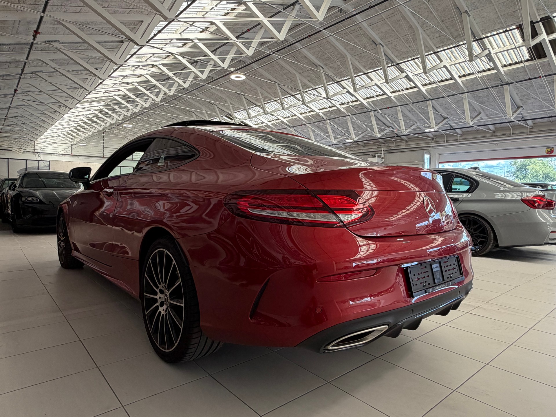 MERCEDES-BENZ C 300 Coupé AMG Line 9G-tronic-showroom-element-3