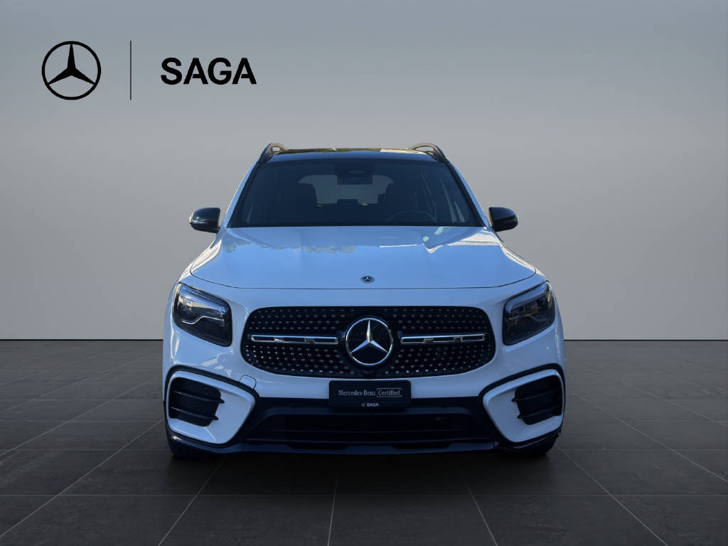 MERCEDES-BENZ GLB 250 AMG Line 4matic-showroom-element-1