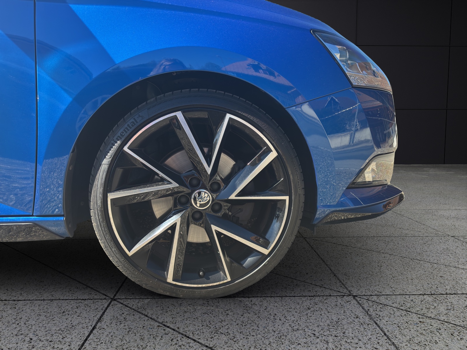 SKODA Fabia 1.0 TSI Monte Carlo DSG-image-8