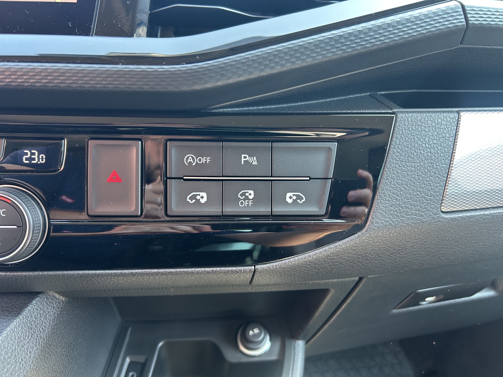 VW T6.1 Multivan 2.0 Bi-TDI Generation Six DSG-image-19