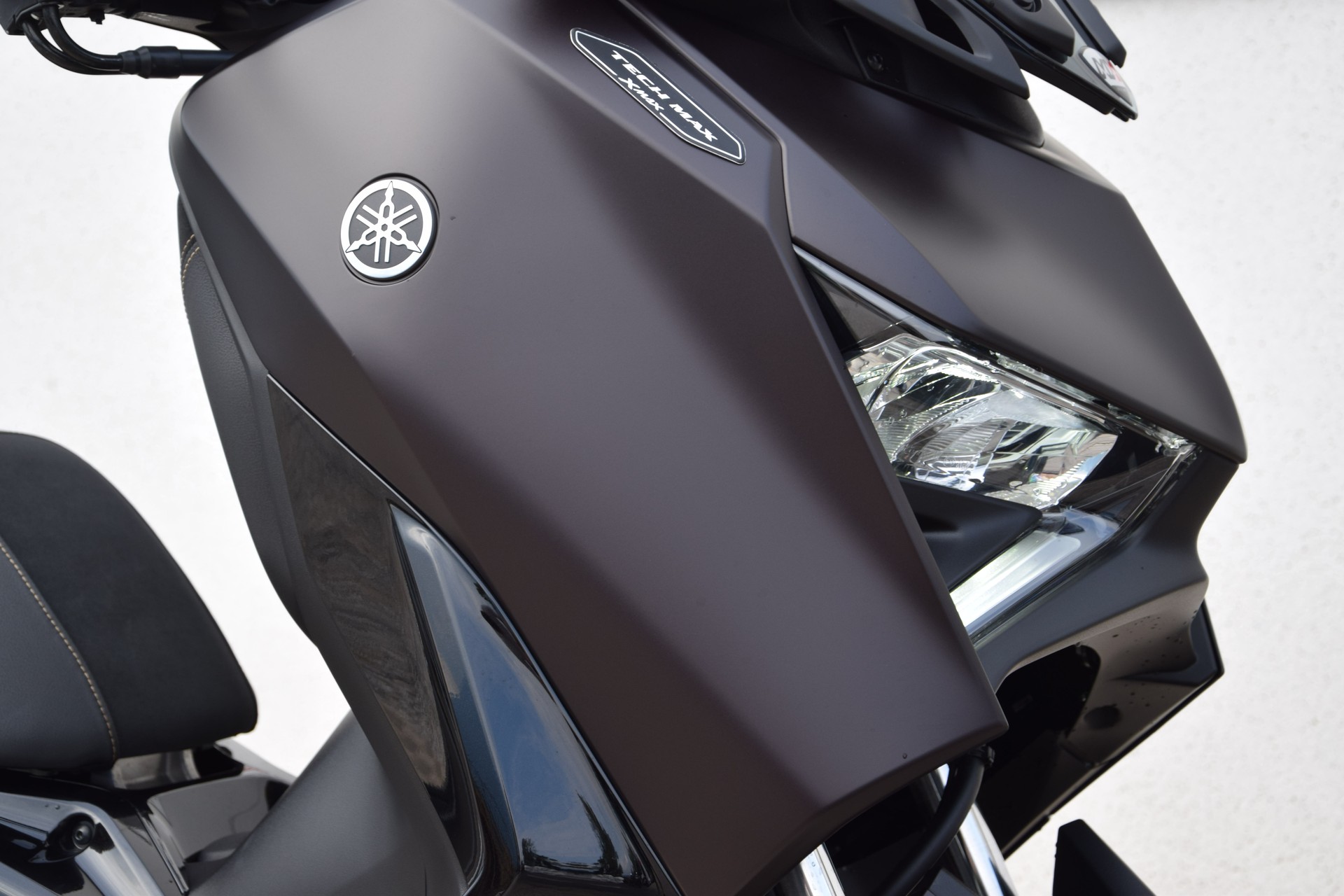 YAMAHA X-Max 300 Tech Max-image-11