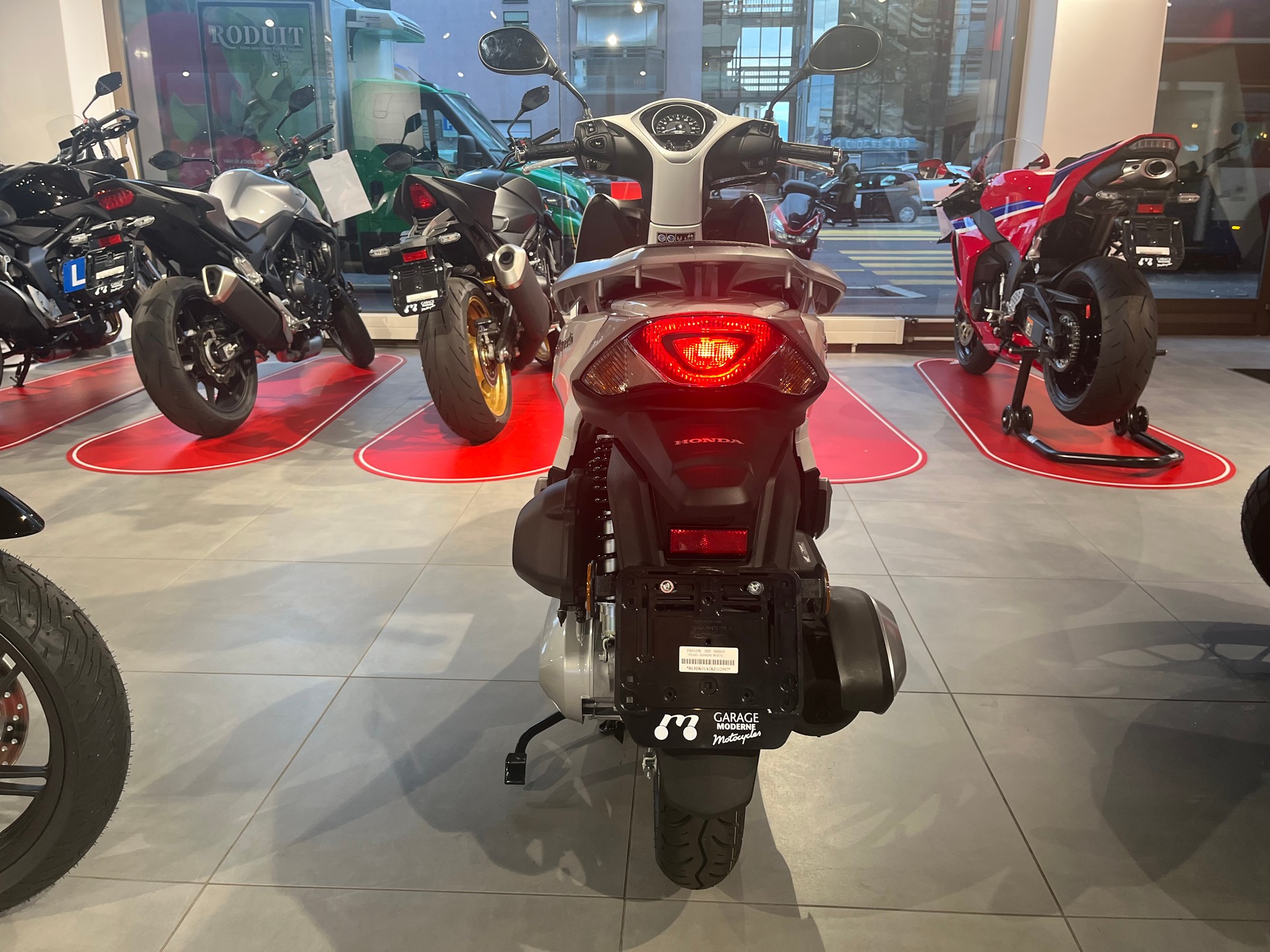 HONDA SH 125 i Mode-image-4