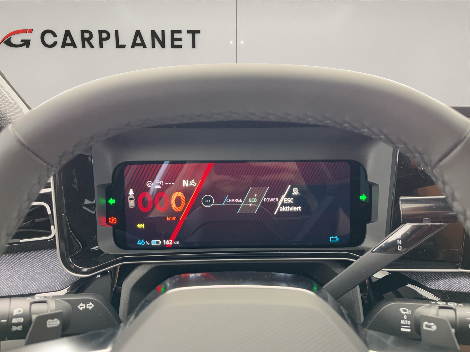 RENAULT R5 E-Tech Comfort Range techno-image-10