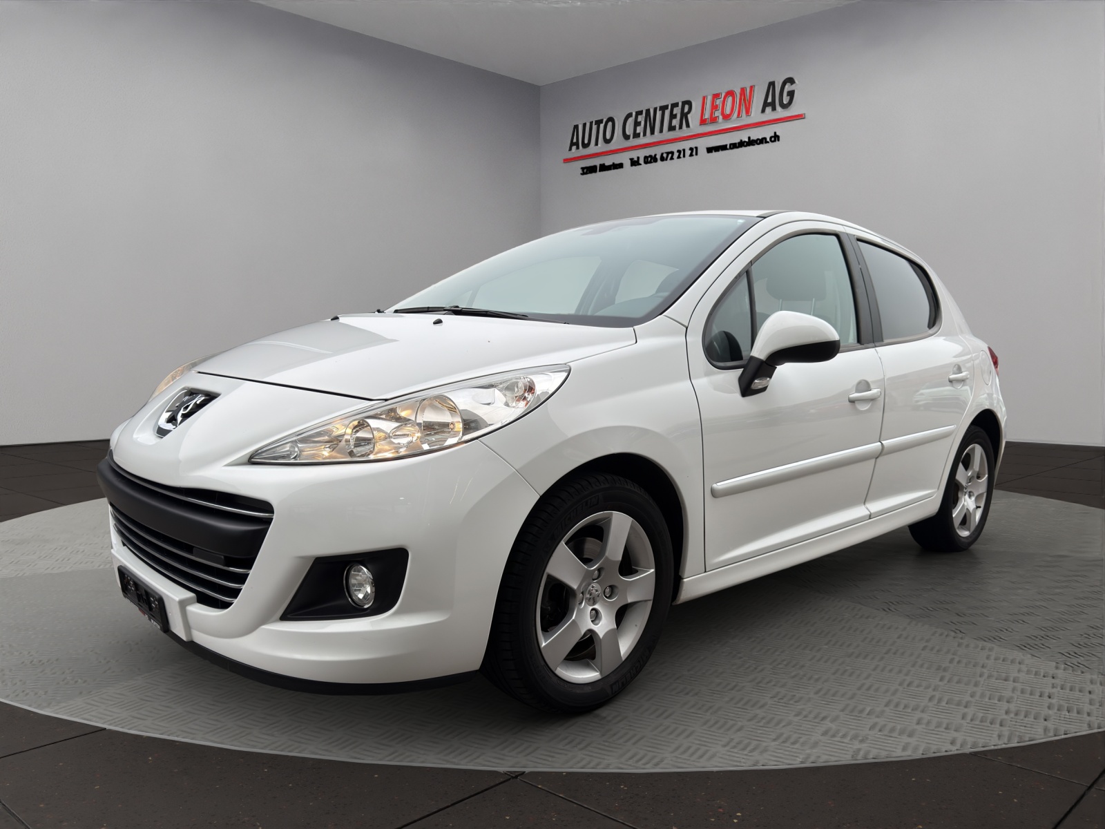 PEUGEOT 207 1.6 16V Sport Automatic-showroom-element-1