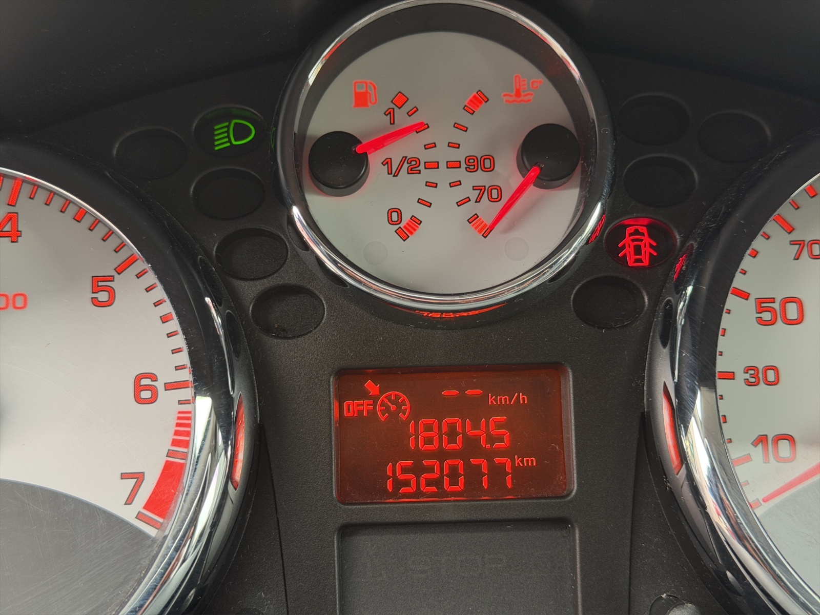 PEUGEOT 207 1.6 16V Sport Automatic-image-10