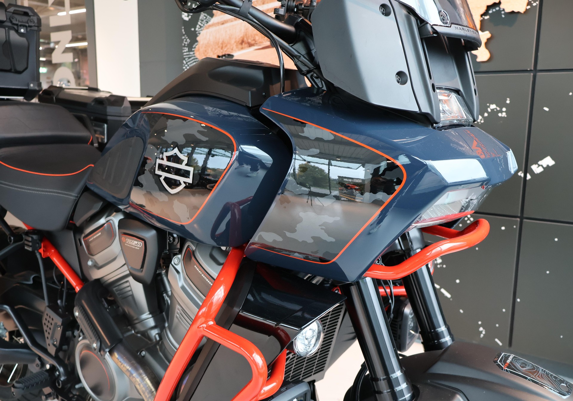HARLEY-DAVIDSON RA1250 SE Pan America 1250 CVO-image-2