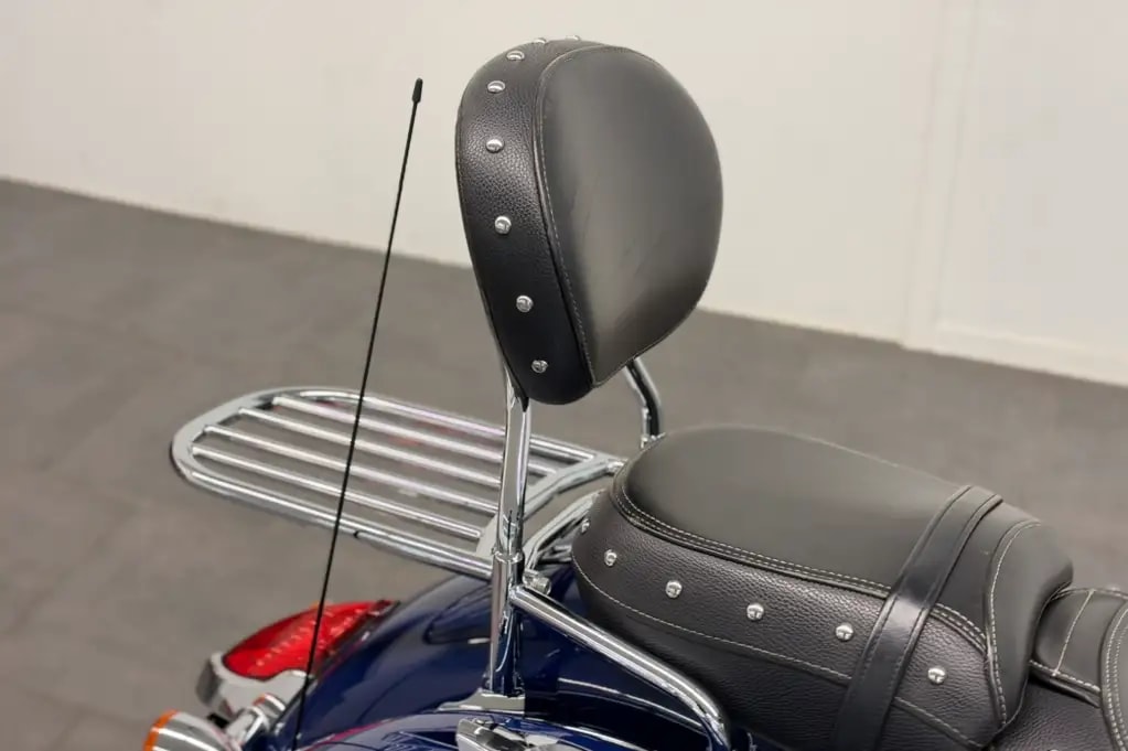 INDIAN Chieftain-image-11