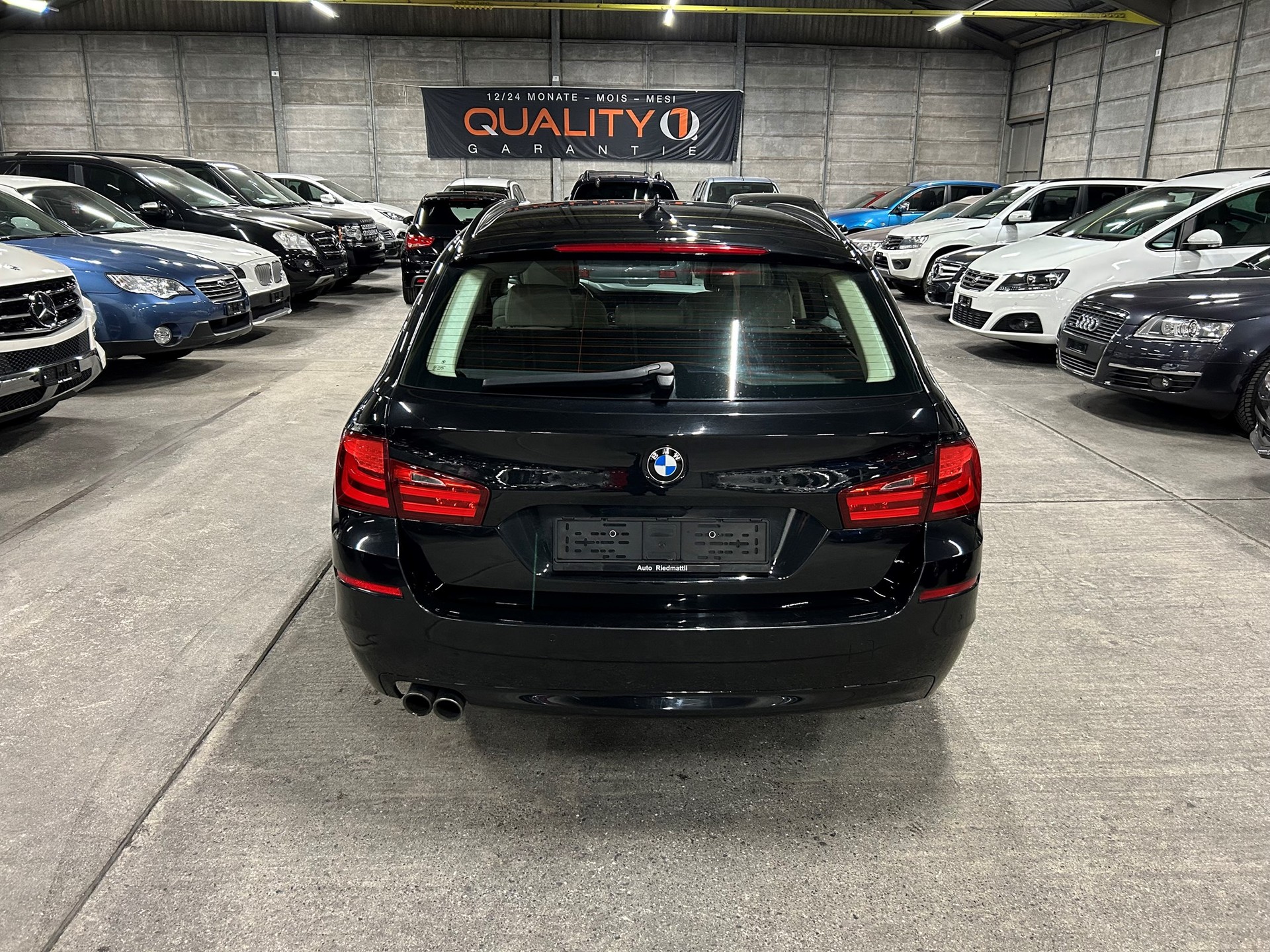 BMW 523i Touring Steptronic-image-5
