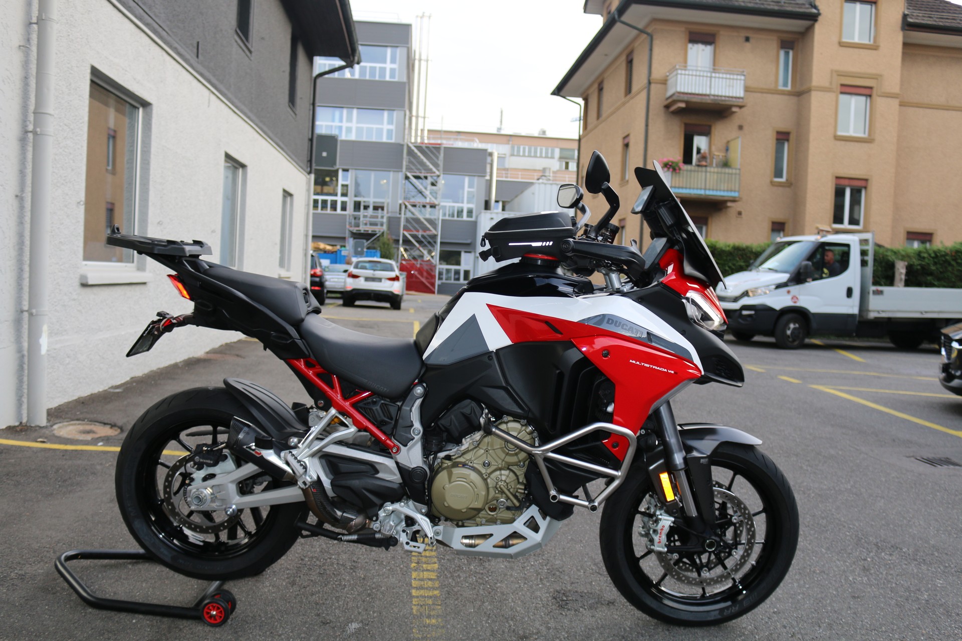 DUCATI Multistrada V4 S Sport Full-image-15