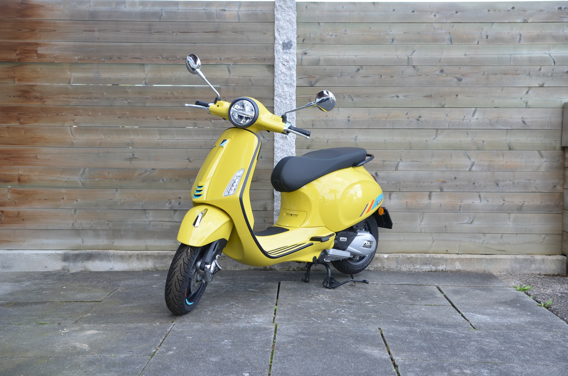 PIAGGIO Vespa 125 Primavera Sport-image-2