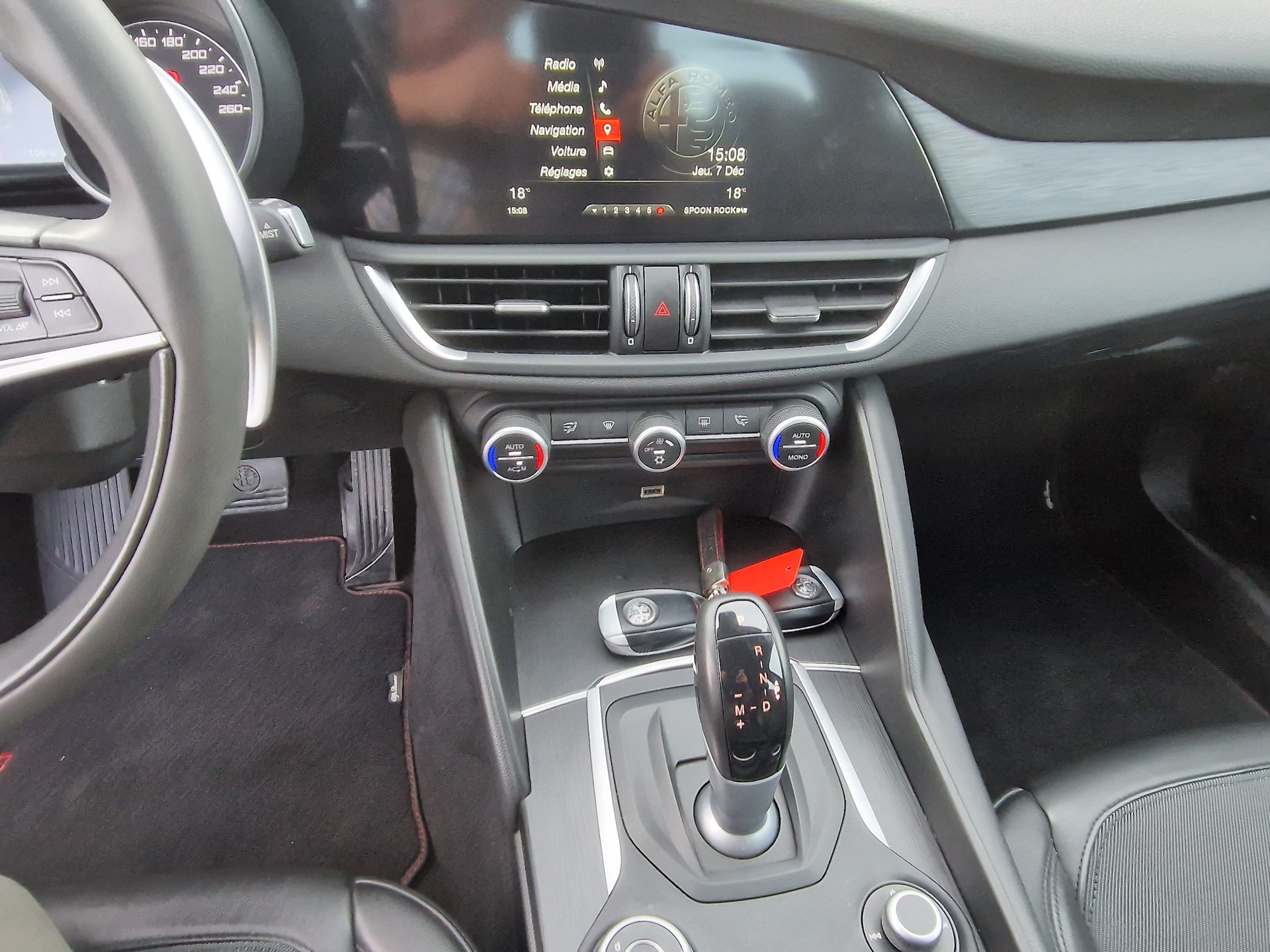 ALFA ROMEO Giulia 2.2 JTDM Super-image-9
