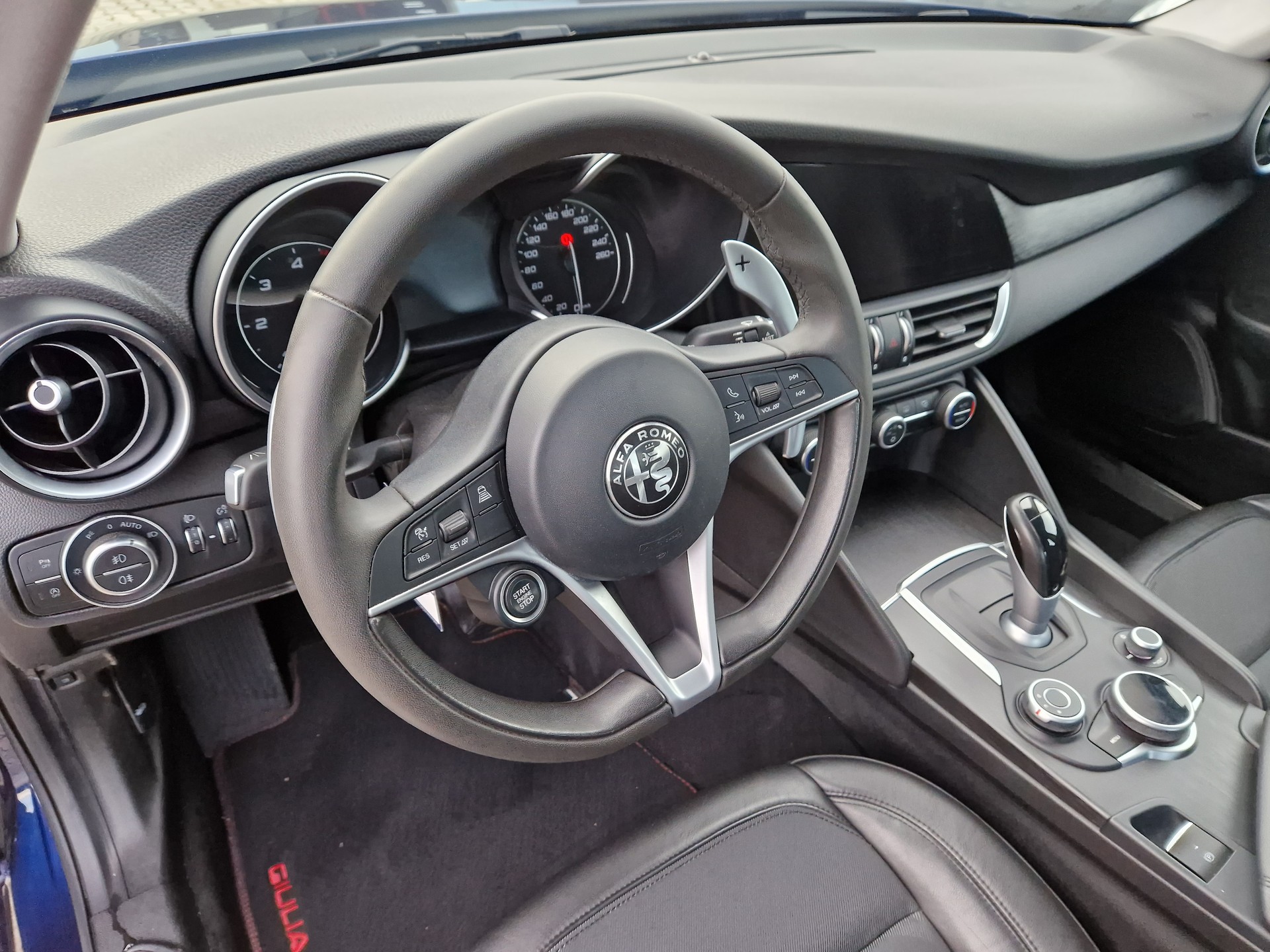 ALFA ROMEO Giulia 2.2 JTDM Super-image-5