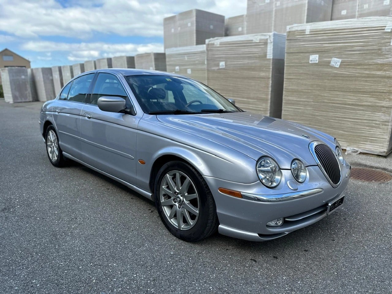 JAGUAR S-Type 4.0 V8-image-1