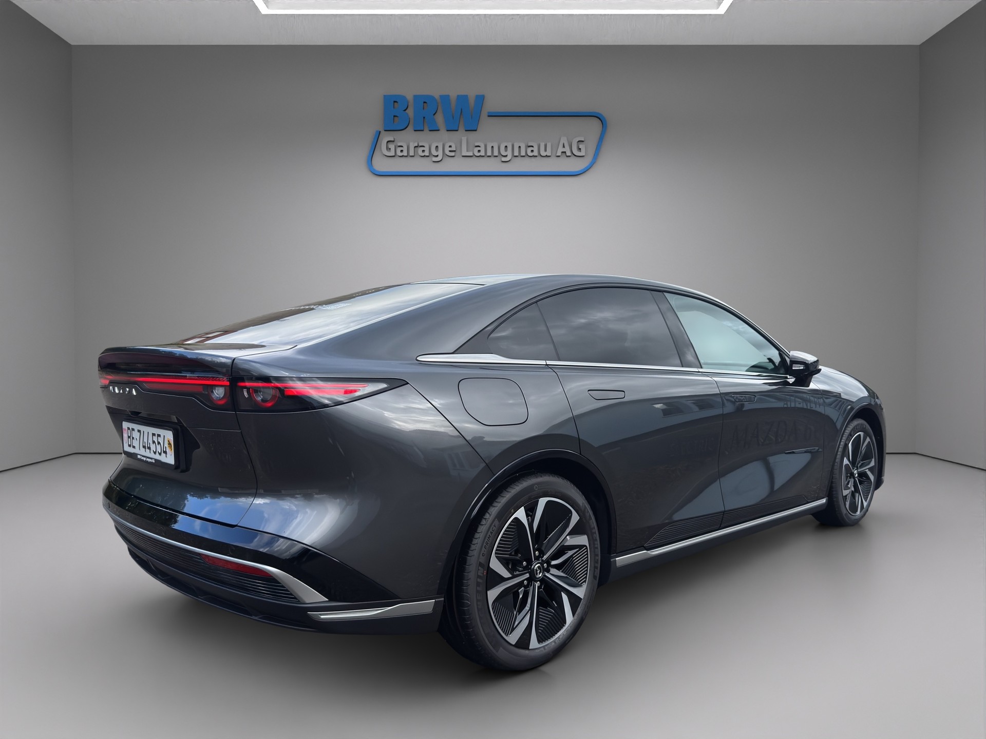 MAZDA 6e 245 80kWh Takumi-image-4