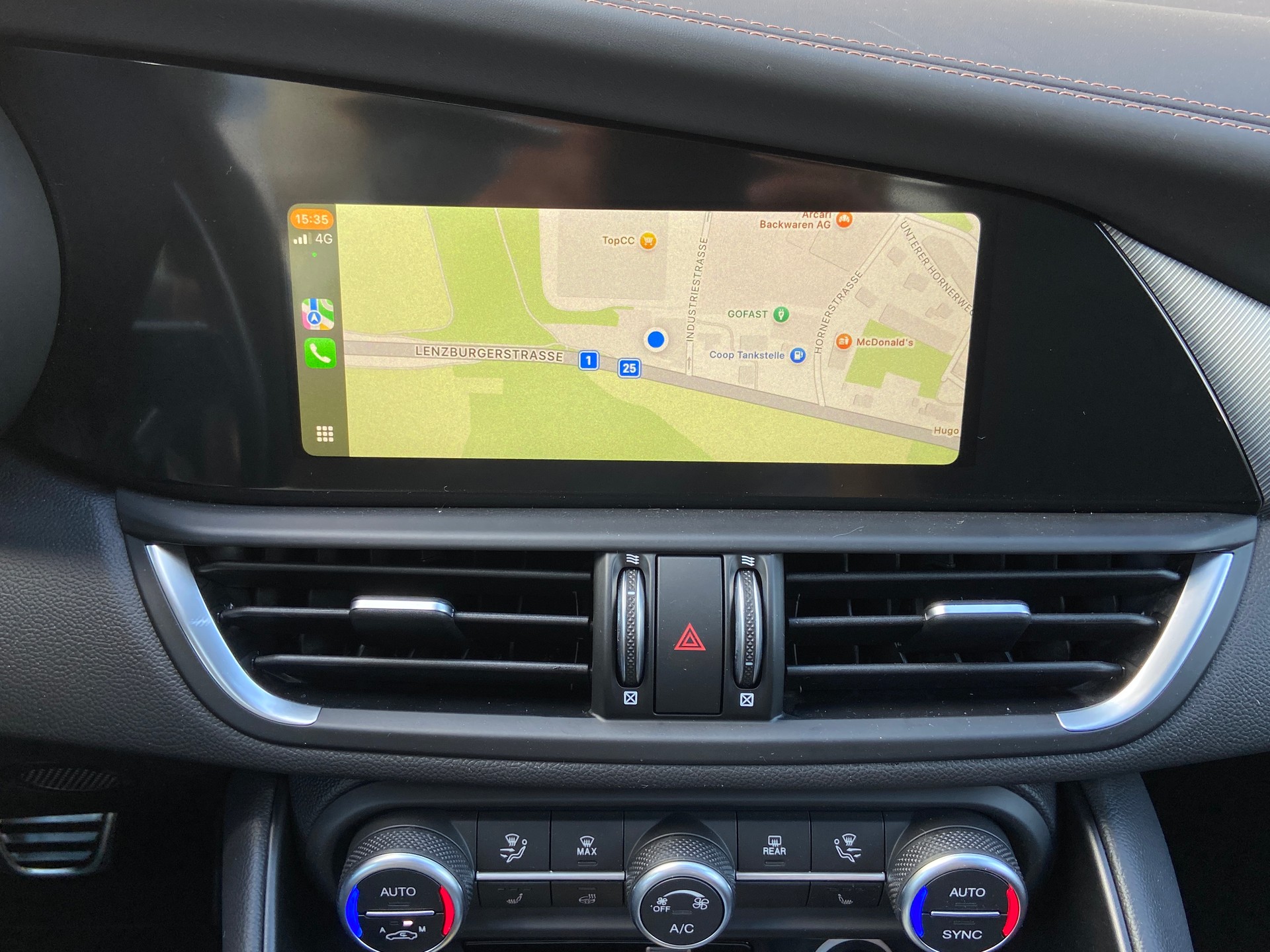 ALFA ROMEO Giulia 2.0 Intensa Sky Q4 AT8-image-13