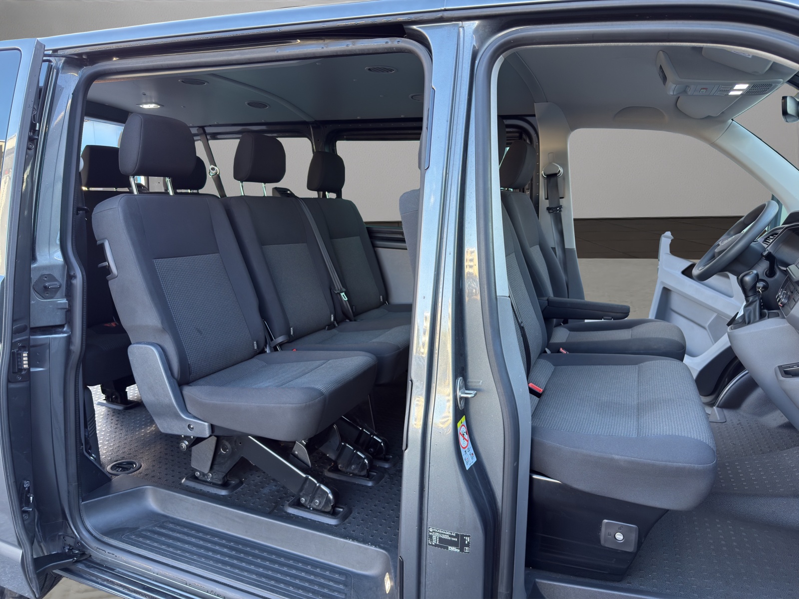 VW T6.1 2.0 TDI DSG-image-20