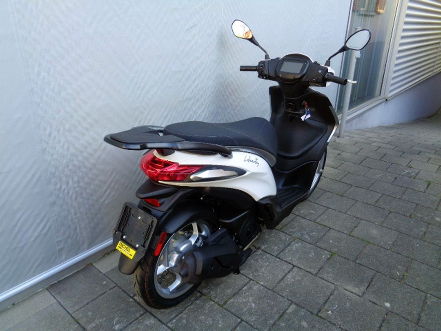 PIAGGIO LIBERTY 125 ABS E5-image-5