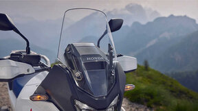 HONDA XL 750 Transalp**E-Clutch**35KW**Modell 2026**Ross White**Jetzt reservieren möglich-showroom-element-2