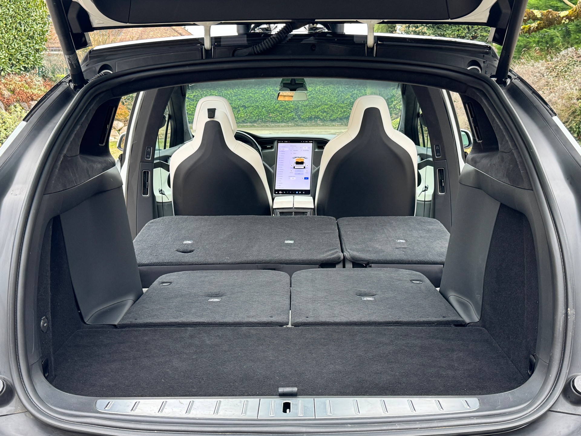 TESLA Model X Performance Ludicrous Plus-image-23