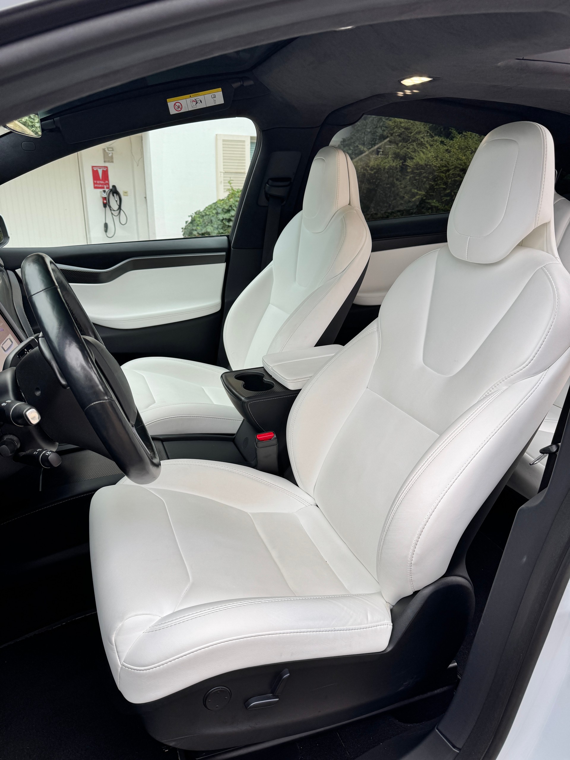 TESLA Model X Performance Ludicrous Plus-image-17