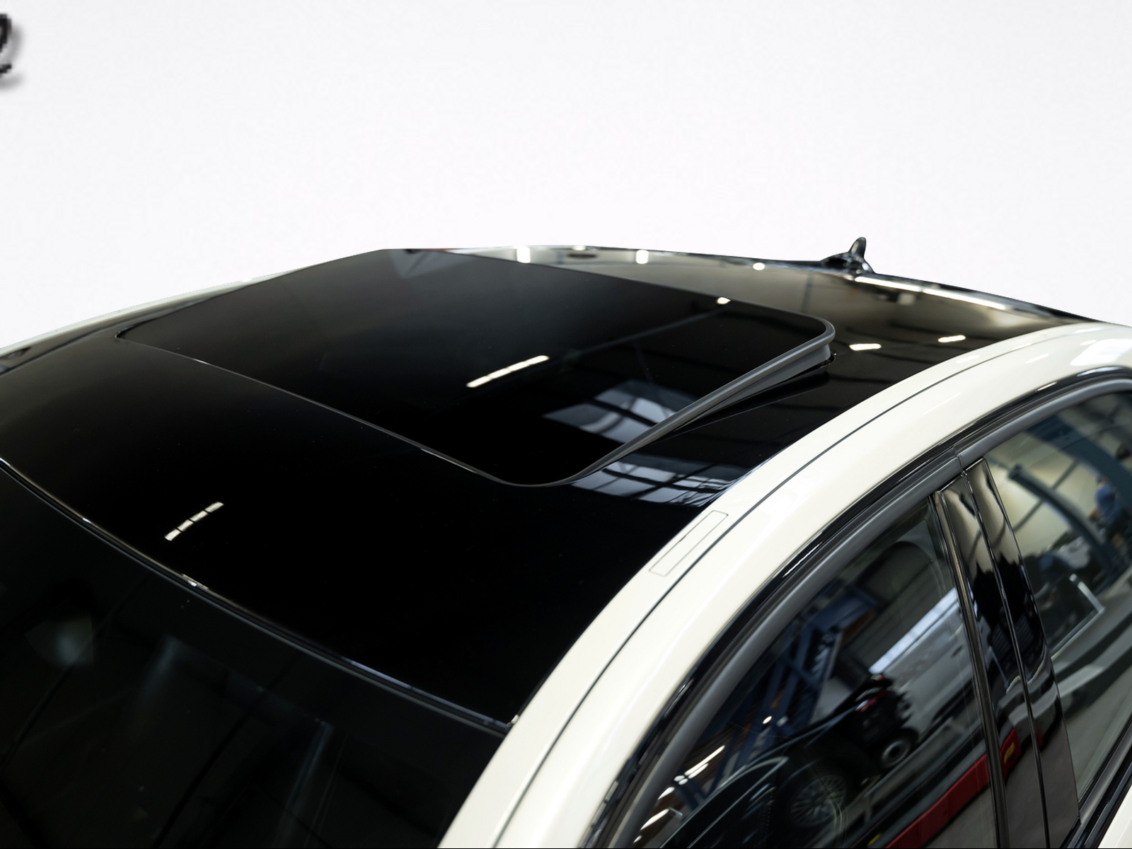 MERCEDES-BENZ * E 63 AMG 4Matic * 720PS * 1000NM * PP-PERFORMANCE * LEASING AB 448.- *-showroom-element-3