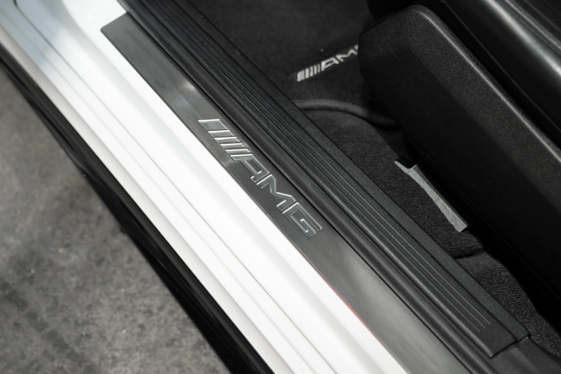 MERCEDES-BENZ * E 63 AMG 4Matic * 720PS * 1000NM * PP-PERFORMANCE * LEASING AB 443.- *-image-21