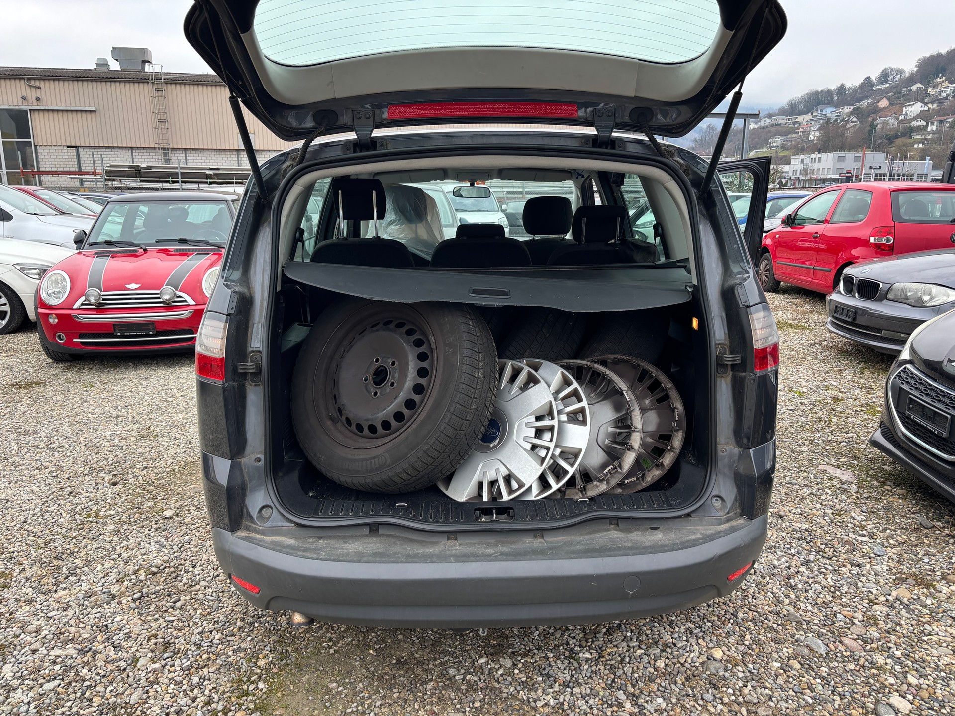 FORD S-Max 2.0 TDCi Titanium Automatic-image-6