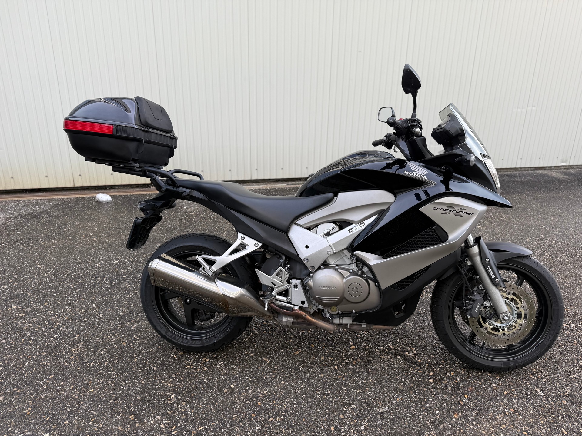 HONDA VFR 800 XA Crossrunner-image-0