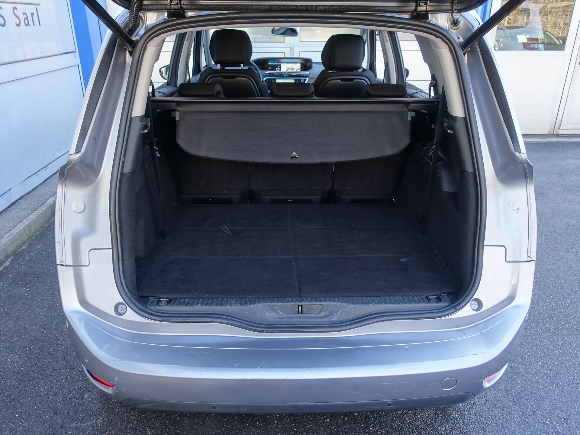 CITROEN C4 Spacetourer 2.0 BlueHDi Shine EAT8-image-15