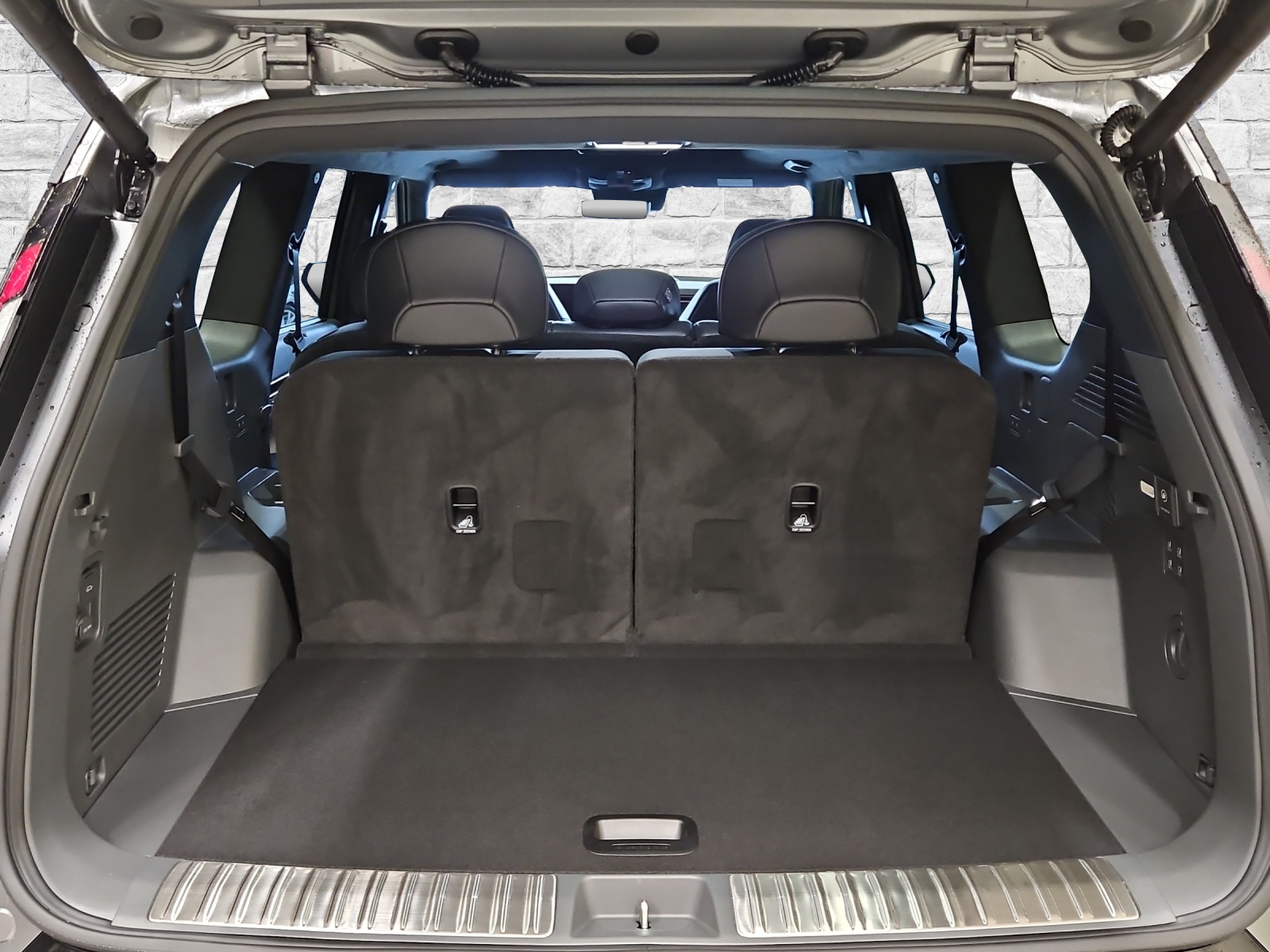 KIA EV9 99.8 kWh GT 4x4-image-8