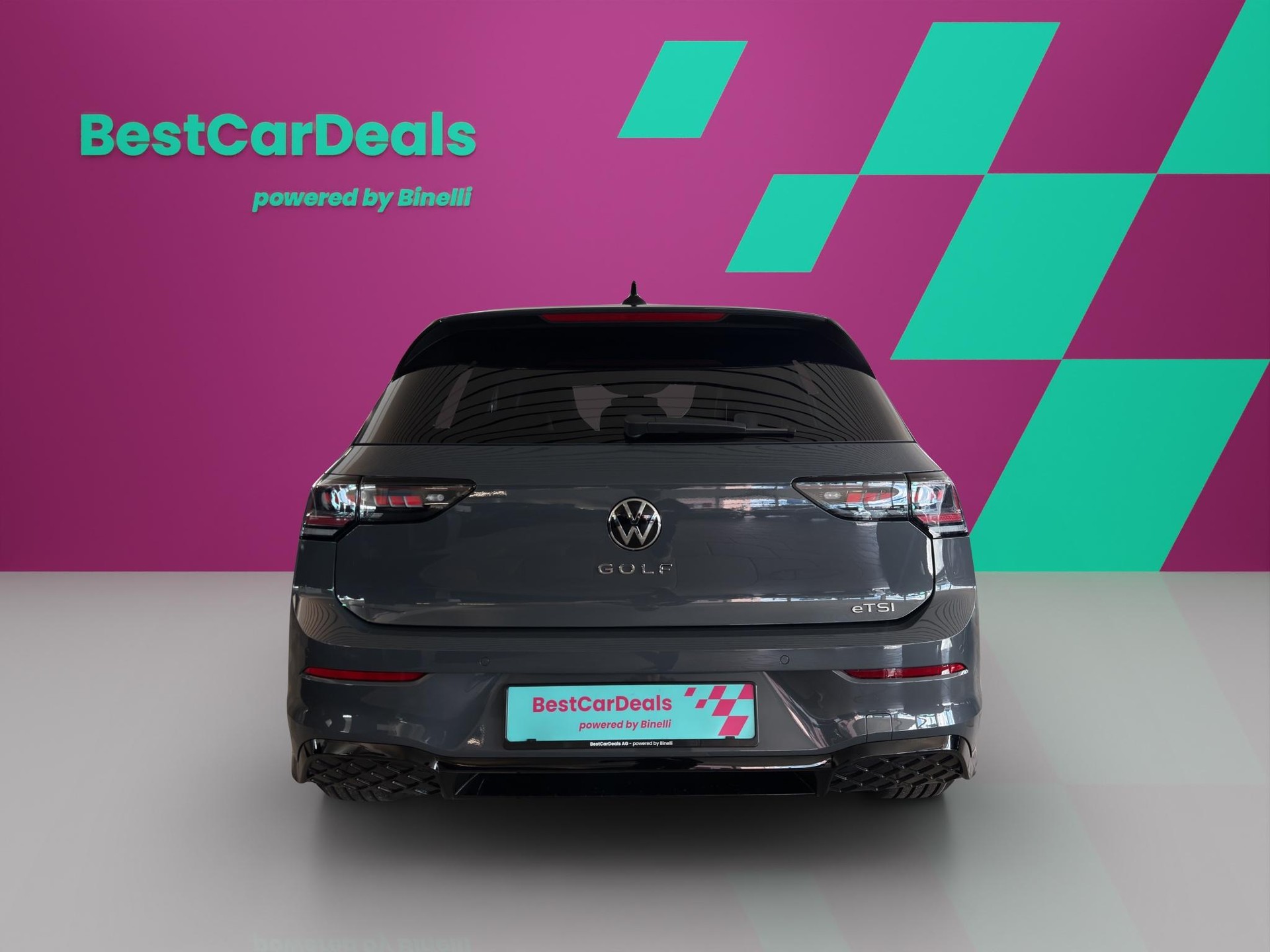 VW Golf VIII 1.5 eTSI R-Line DSG-showroom-element-3