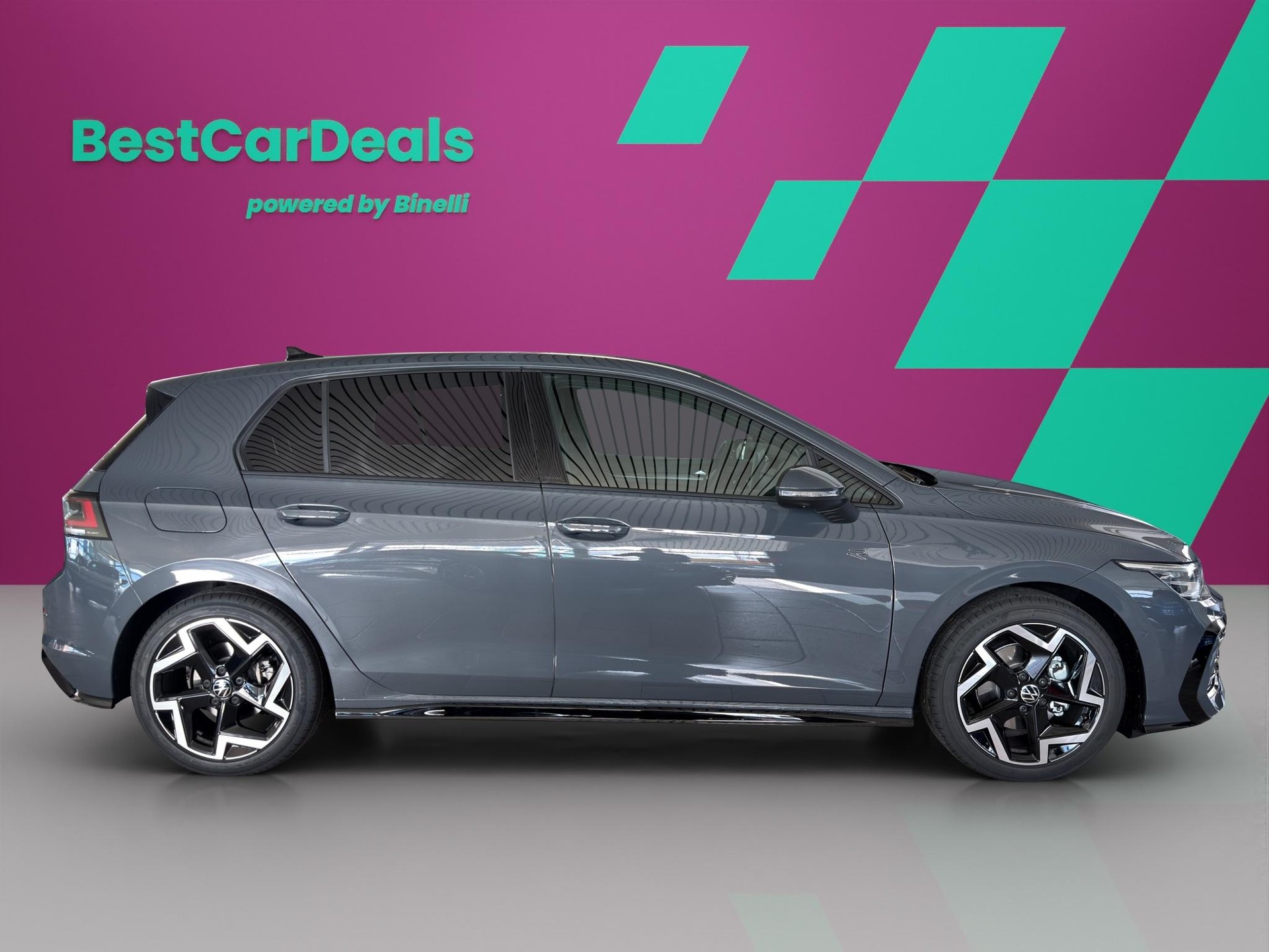 VW Golf VIII 1.5 eTSI R-Line DSG-showroom-element-1