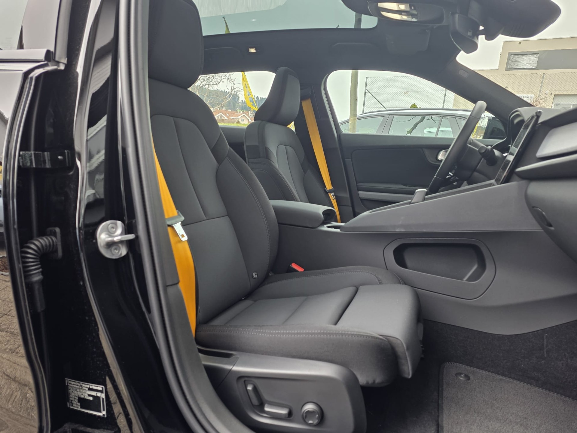 POLESTAR Polestar 2 Long Range Dual Performance ** VOLLAUSSTATTUNG -PERFORMANCE -ASSISTENZ+DRIVE PAKET- PLUS PAKET -GARANTIE BIS 09.2030-image-10