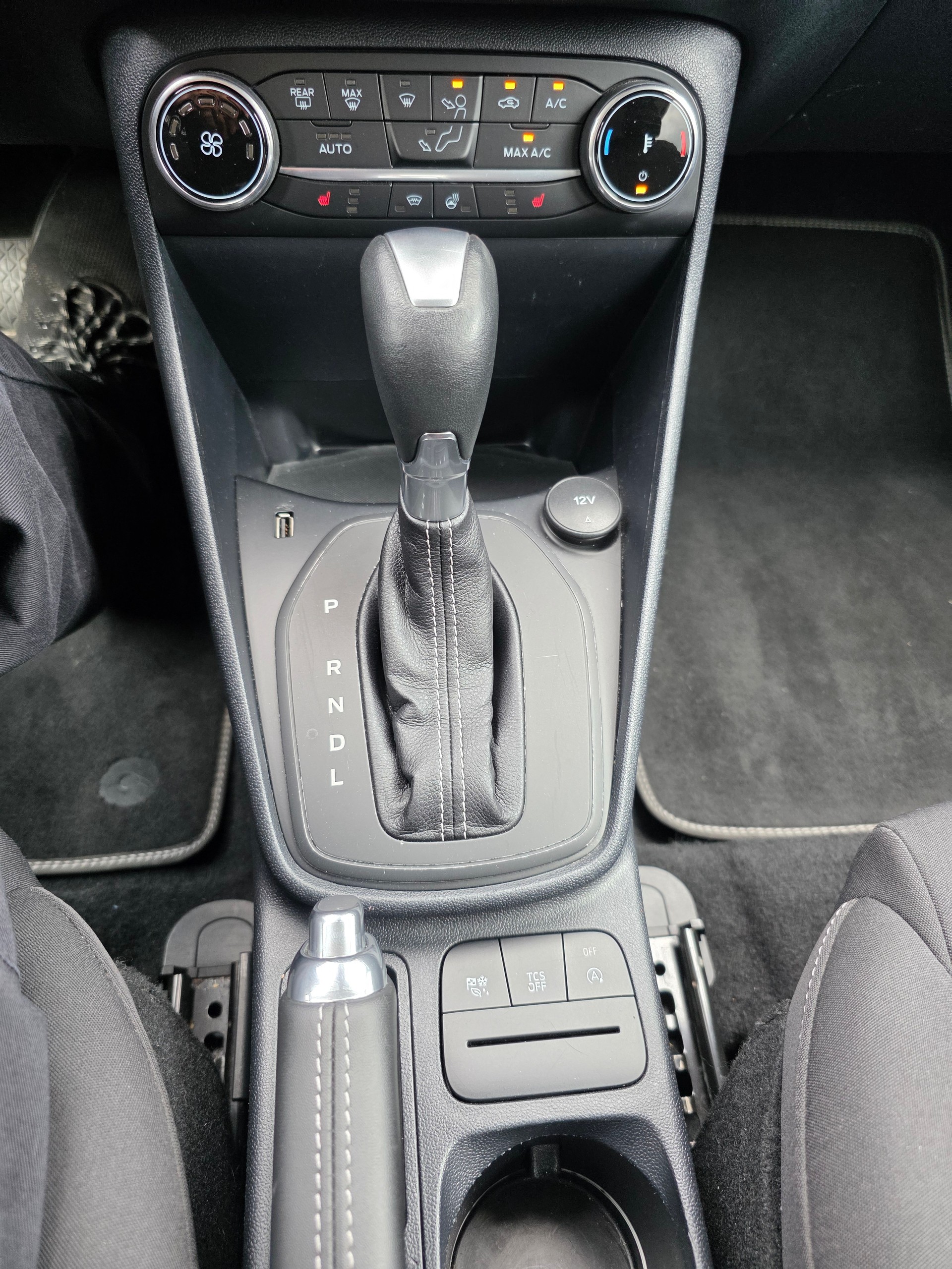 FORD Fiesta 1.0 Titanium X Automat-image-8
