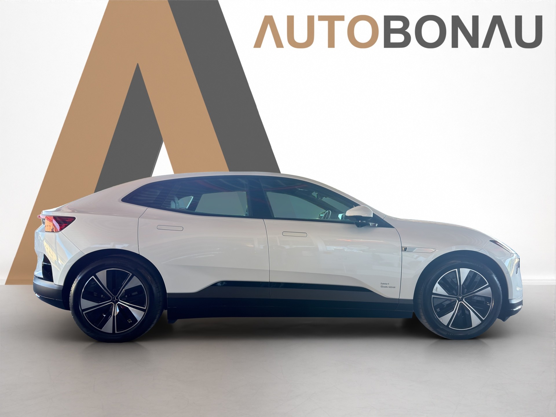 POLESTAR 4 Long Range Dual Motor Plus Pilot-image-5