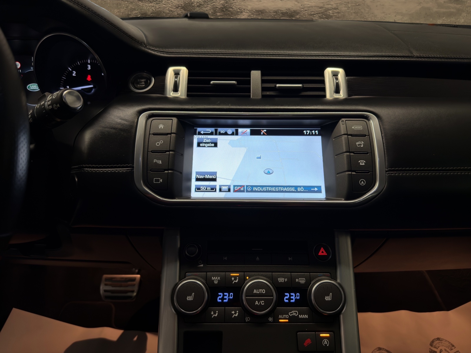 LAND ROVER Range Rover Evoque 2.0 TD4 HSE Dynamic AT9-image-9