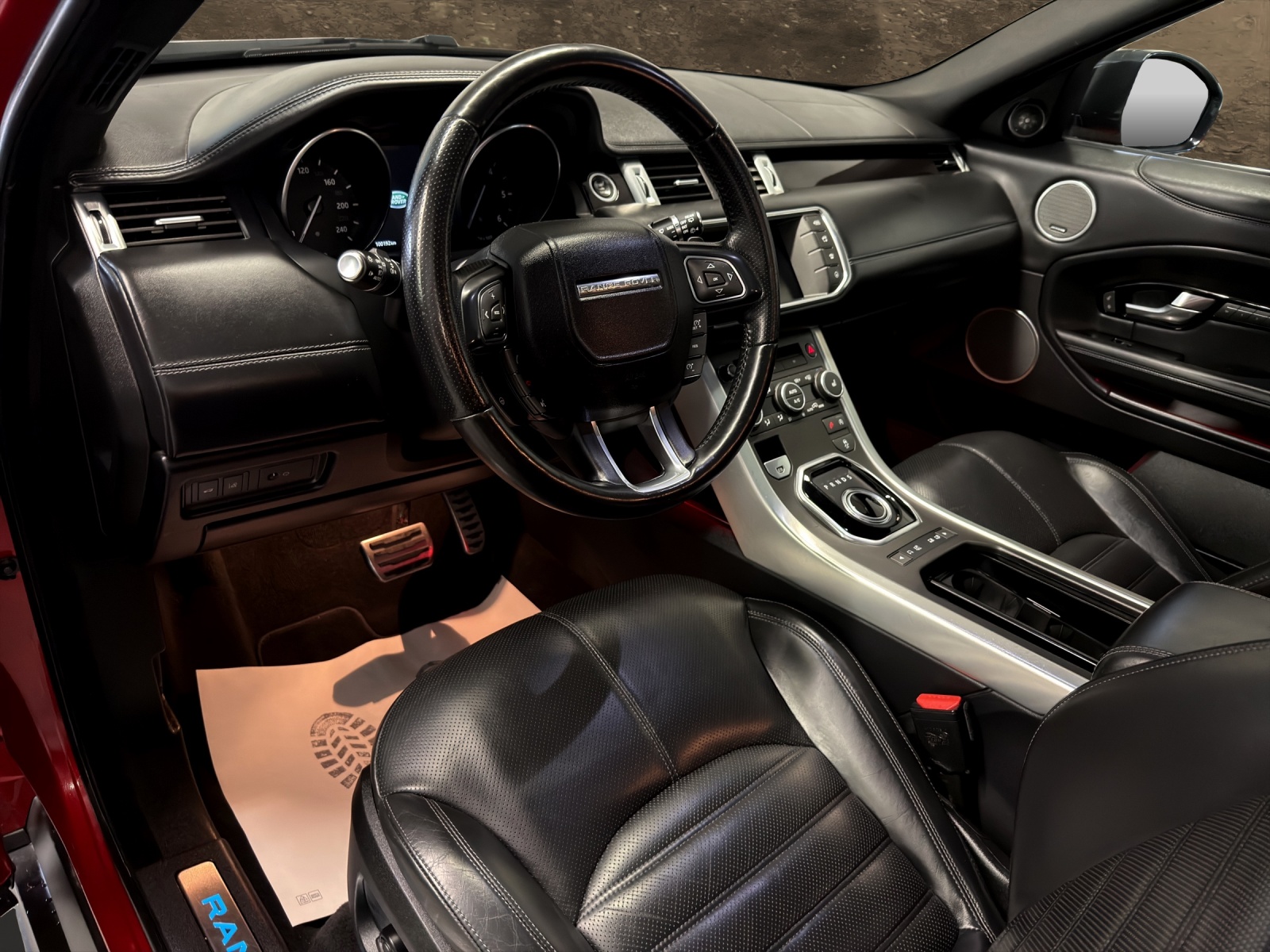LAND ROVER Range Rover Evoque 2.0 TD4 HSE Dynamic AT9-image-7