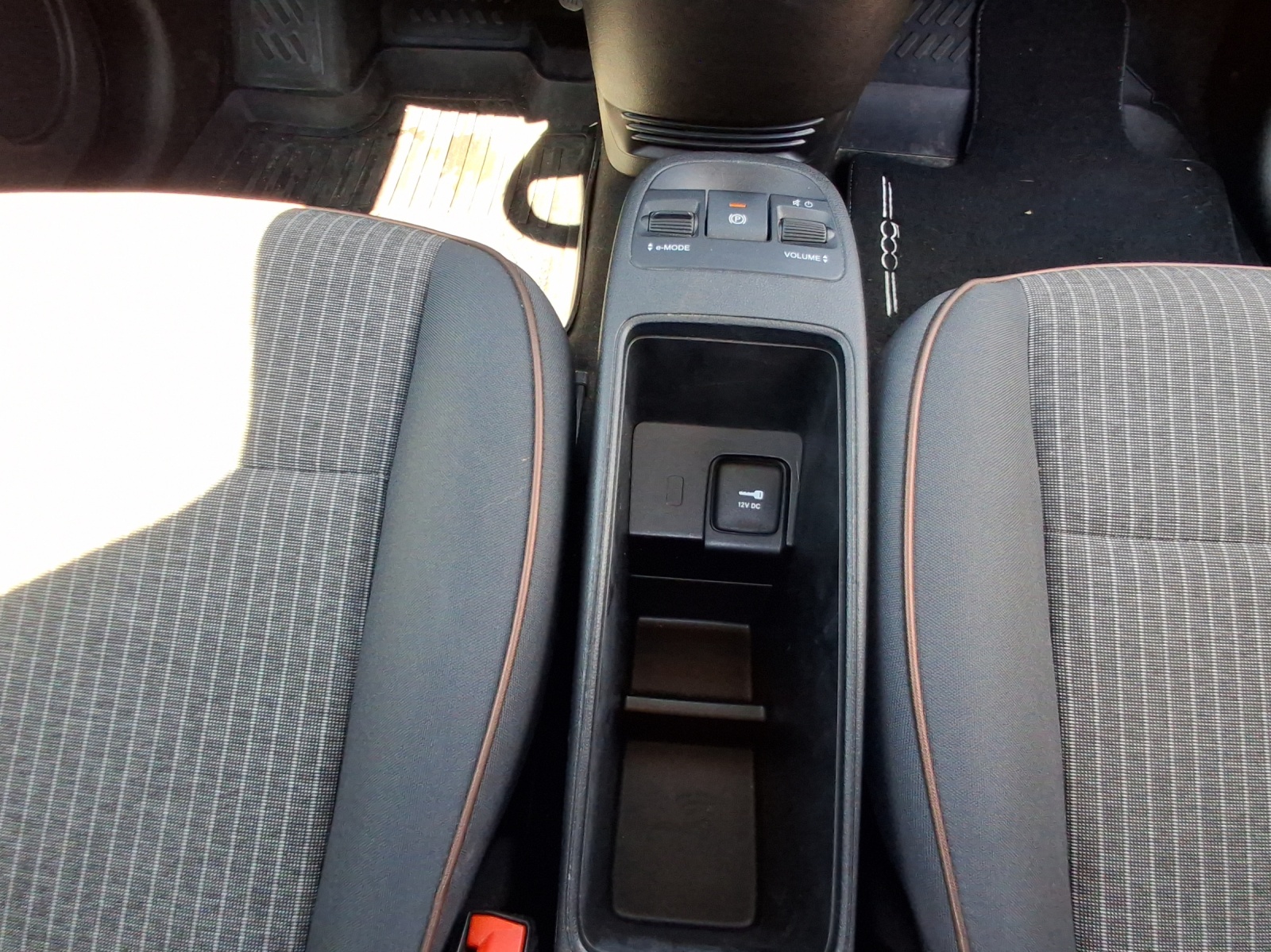 FIAT 500 electric 87 kW Icon-image-14